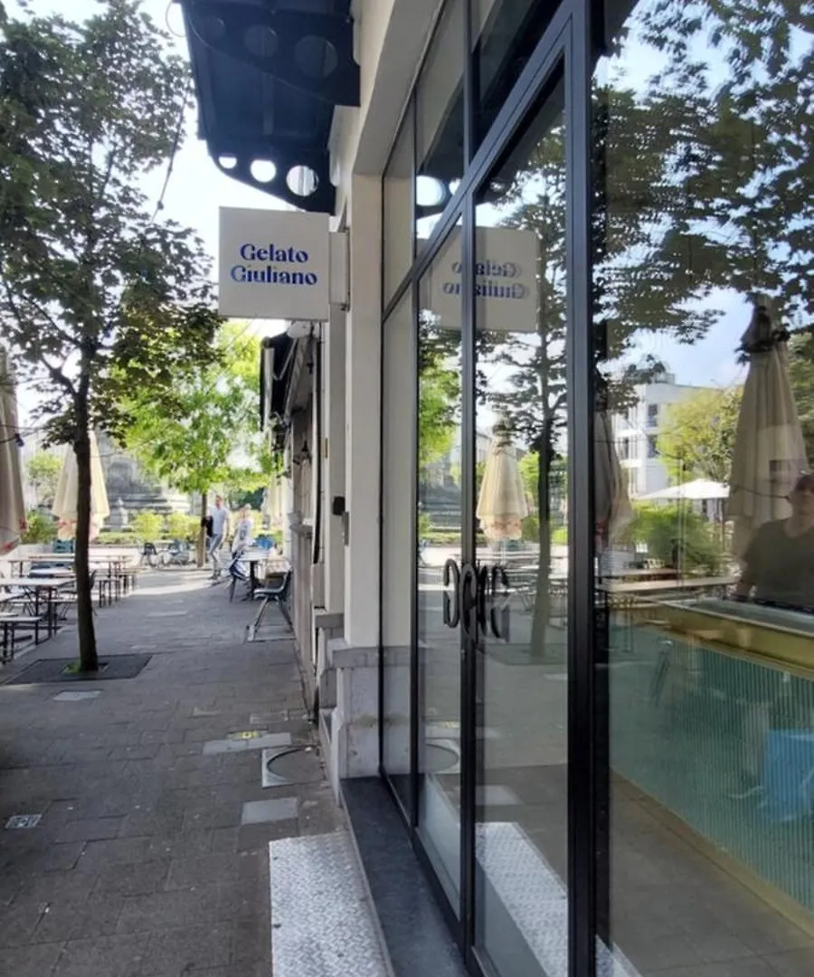 Hot Spot In Trendy Area - 2P Duplex Apartment Antwerpen